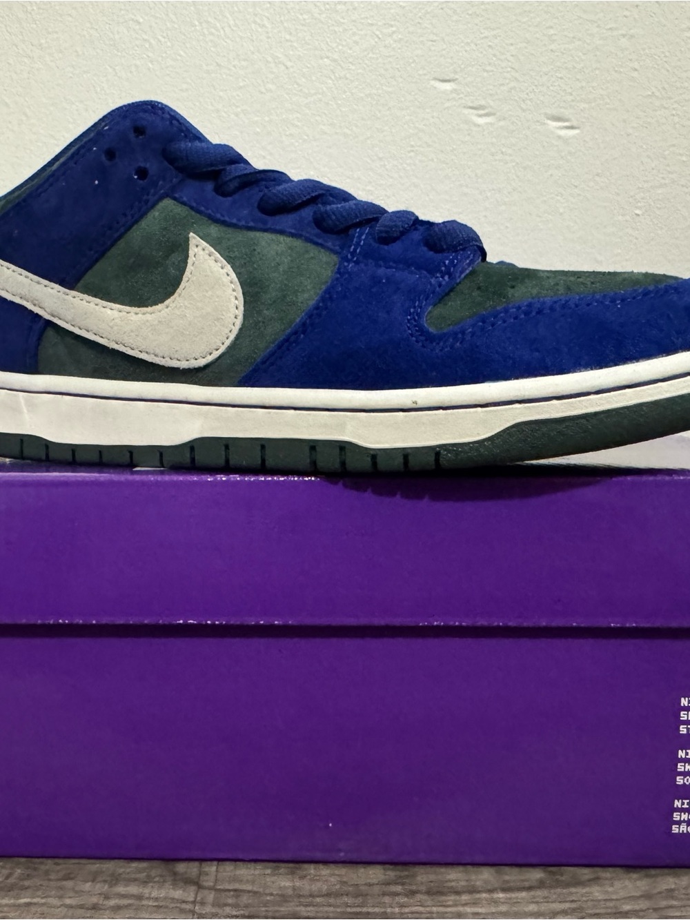 Nike Sb Dunk Low Pro Deep Royal Men’s Size 10